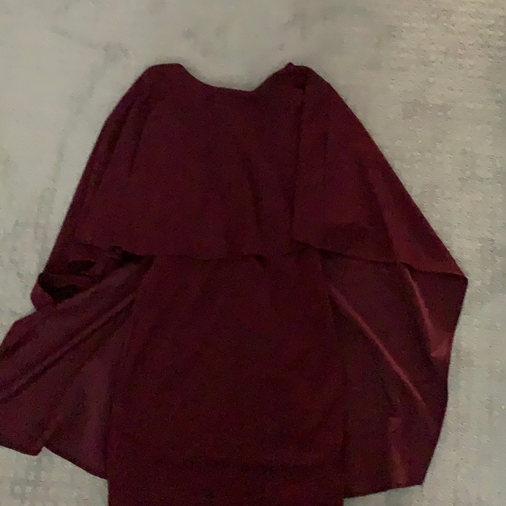 Lulu’s backless plum cape dress size s